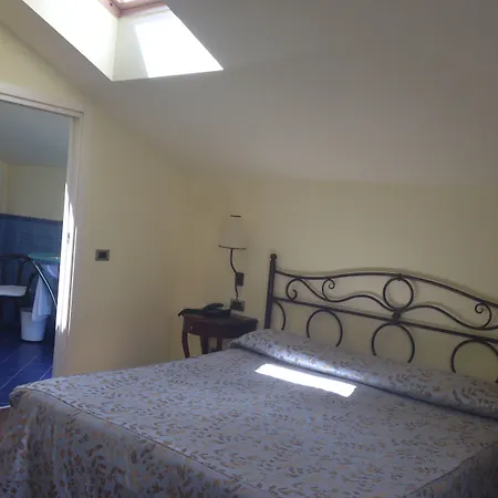 La Darsena Boutique & Restaurant