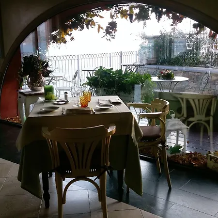 호텔 La Darsena Boutique & Restaurant 트레메쪼