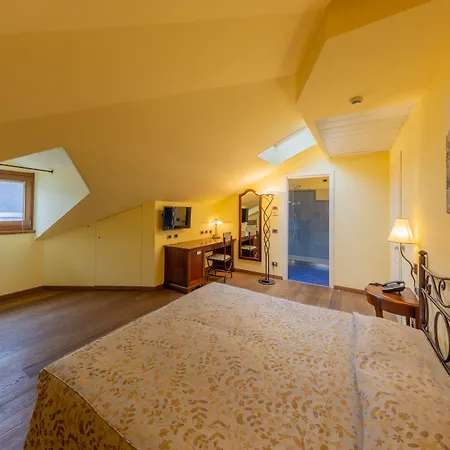 La Darsena Boutique & Restaurant Hotel Tremezzo