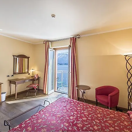 Ξενοδοχείο La Darsena Boutique & Restaurant Tremezzo