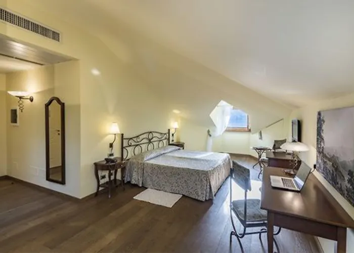 La Darsena Boutique & Restaurant Hotel Tremezzo