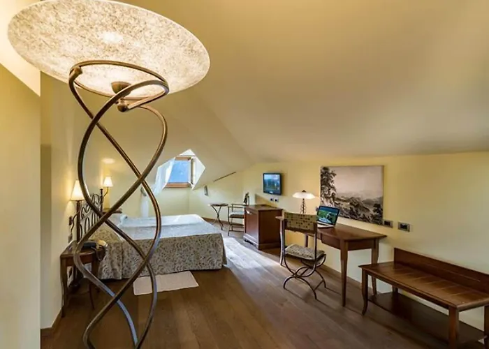 Hotel La Darsena Boutique & Restaurant Tremezzo